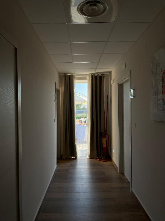 Hotel Villa Ruggiero Brusciano Exteriör bild
